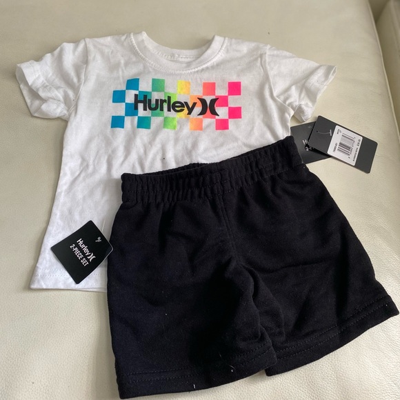 Hurley Set - Picture 2 of 7